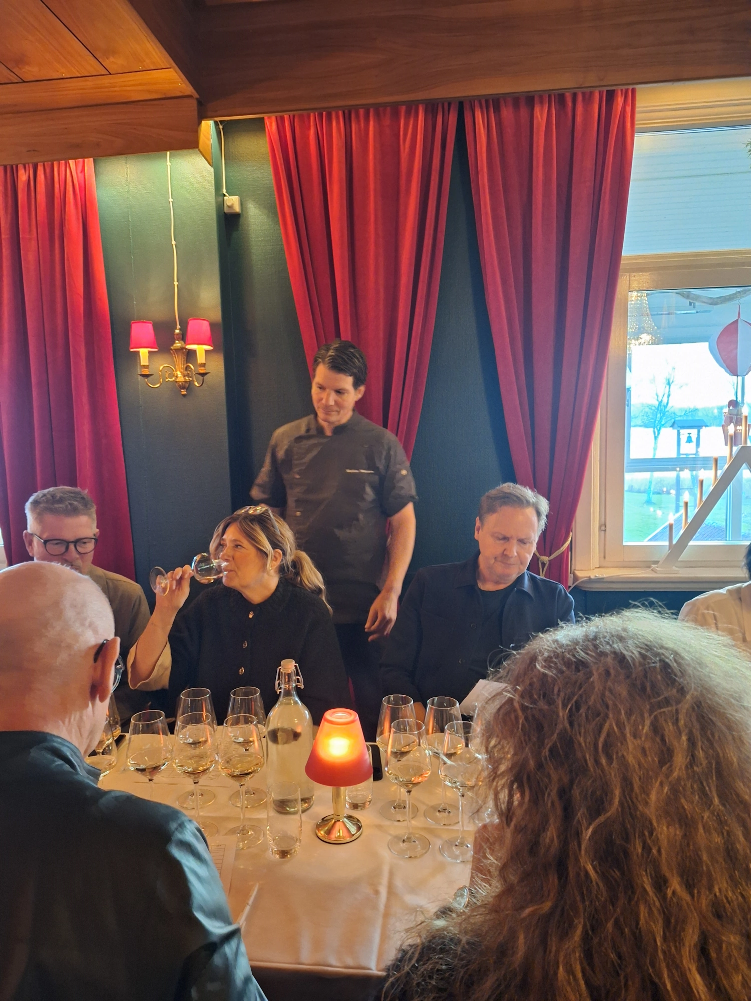 Getränkeverkostung - Wein, Bier oder Champagner